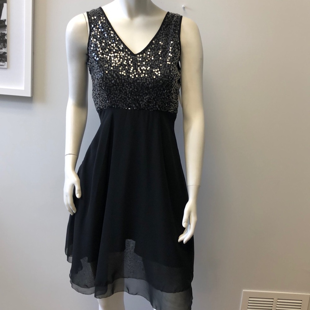 Sample cocktail dress SZ medium